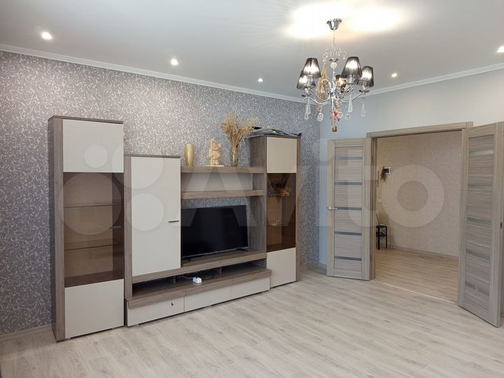 2-к. квартира, 65 м², 5/8 эт.