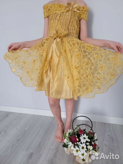 Платье для девочки 140