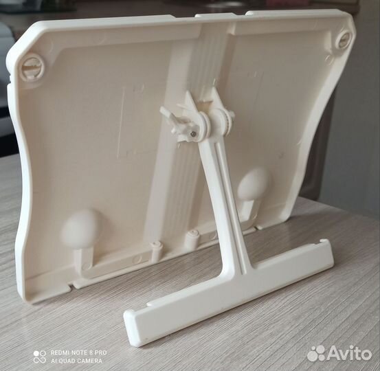 Подставка для учебников, книг