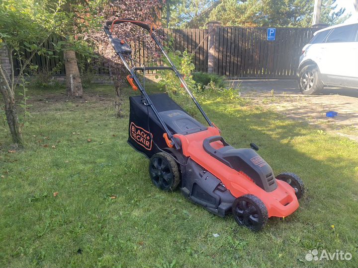 Газонокосилка электрическая black decker