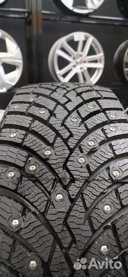Pirelli Ice Zero 2 205/55 R17