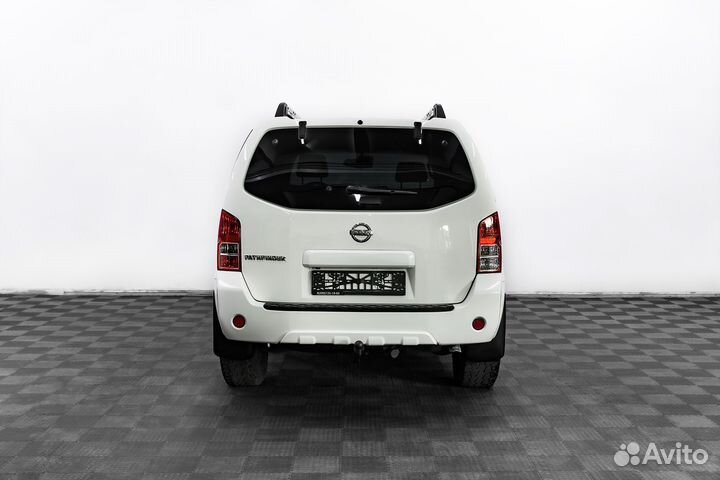 Nissan Pathfinder 2.5 AT, 2013, 187 000 км