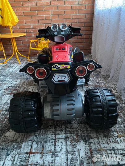 Детский квадроцикл