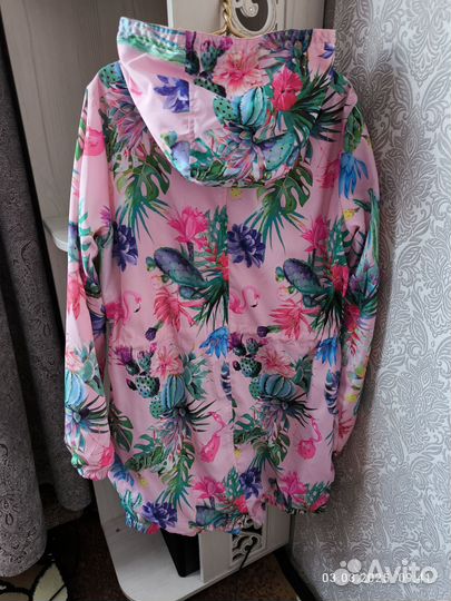 Ветровка на девочку