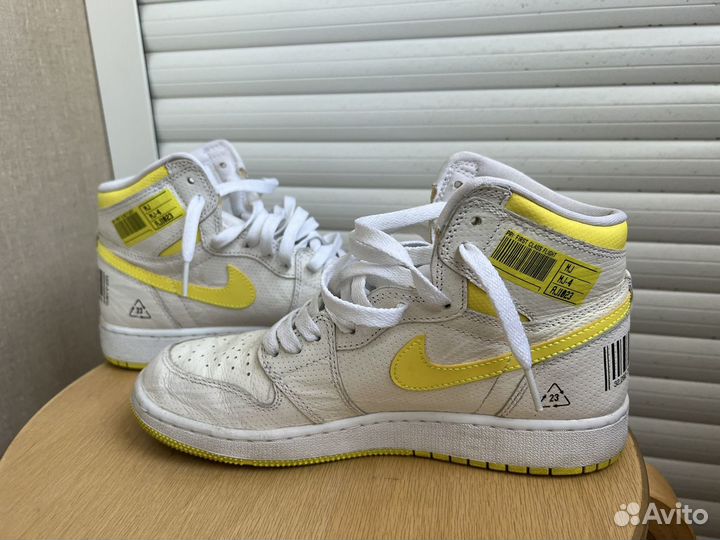 Кроссовки Nike Air Jordan 1 Retro High First Class