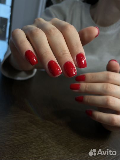 Маникюр,педикюр гель лак