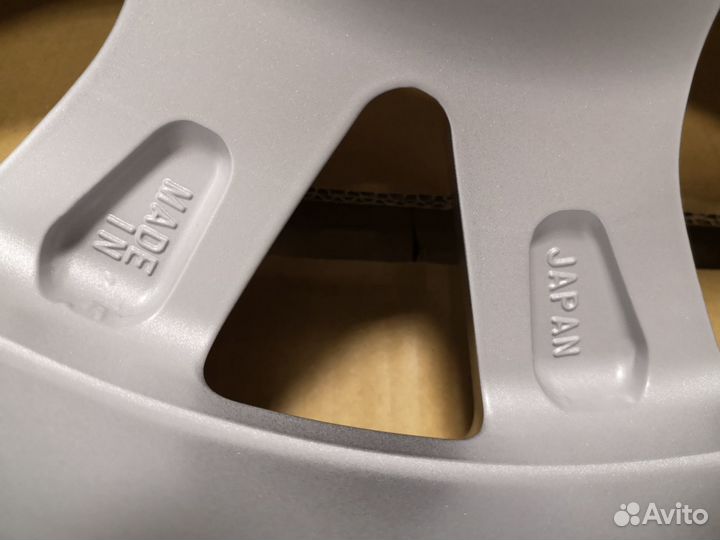 Диск литой Toyota LC200 R18 15-21гв новый оригинал