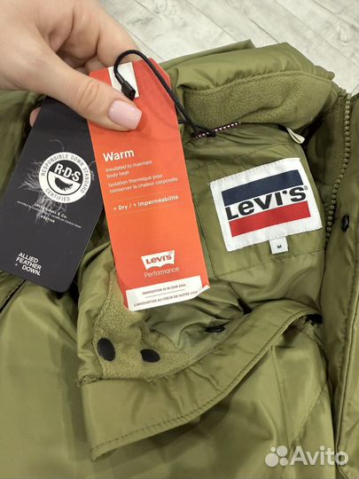 Зимняя куртка levis
