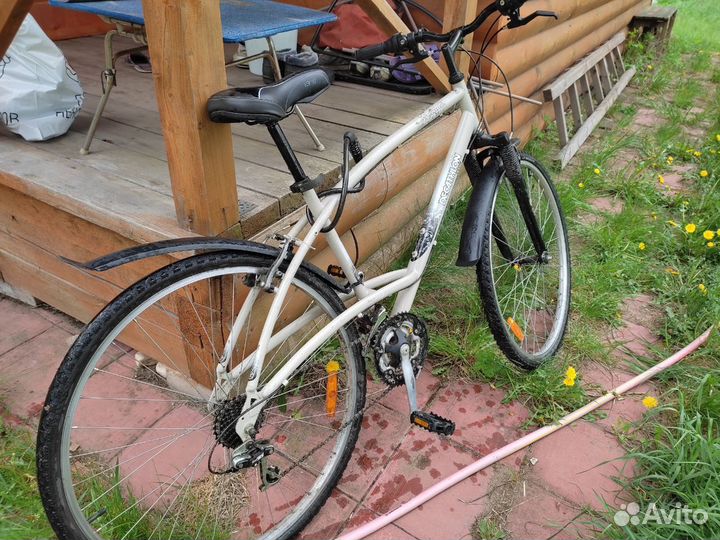 Шоссейный велосипед бу Decathlon triban