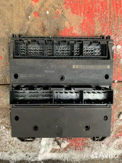 Блок комфорта 6Q2 937 049 F