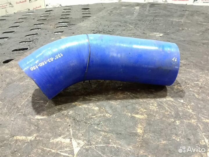 Патрубок радиатора Volvo VNL