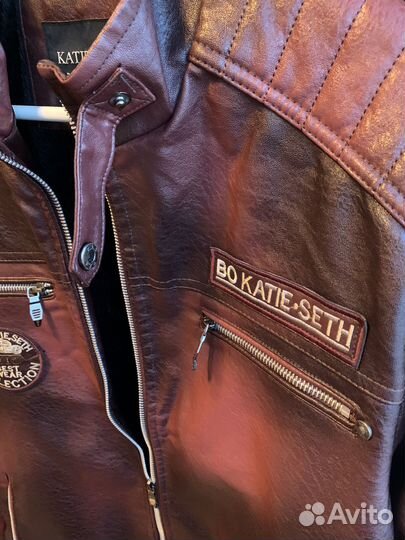 Кожаная куртка 52-54 размер