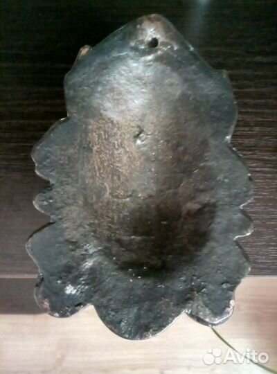 Старинная маска богини