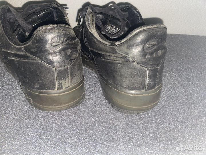 Nike air force supreme