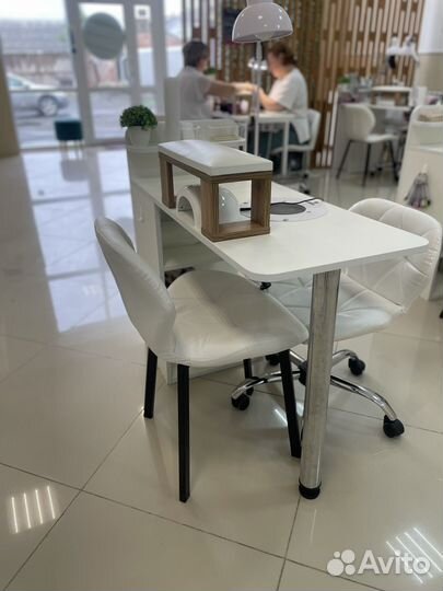 Аренда рабочего места мастера маникюра