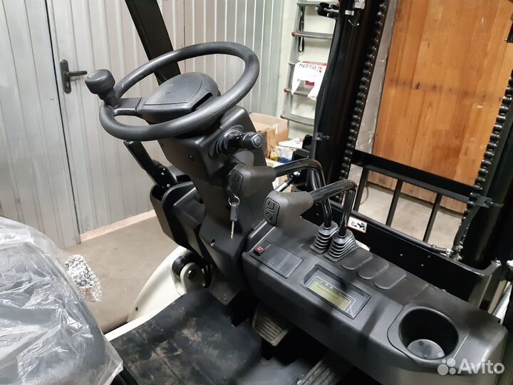 Вилочный погрузчик TFN CPCD25-XRW10, 2022