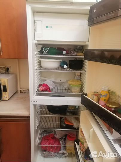 Холодильник rosenlew б/у на запчасти