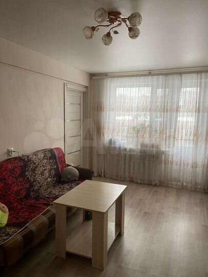 2-к. квартира, 50 м², 3/5 эт.