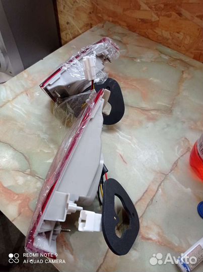 Фонарь внутренний правый и левый Хендай Соната