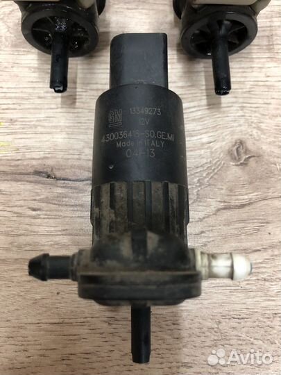 Моторчик стеклоомывателя Opel Astra j