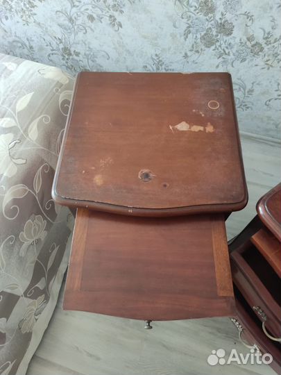 Тумбочки прикроватные