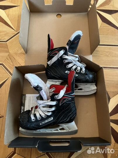 Хоккейные коньки Bauer