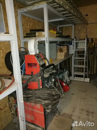 Контейнер-склад 40 футов с монтажным инструментом