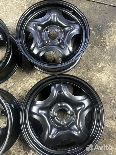 Диски штампованый r16 Vesta, X-ray, Largus