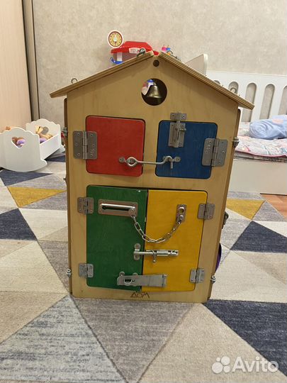 Бизиборд домик большой