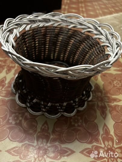 Корзина плетеная