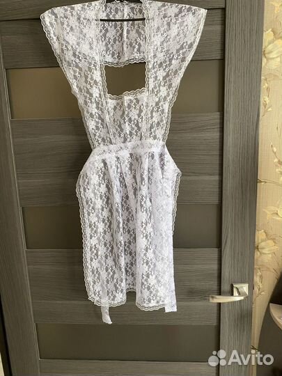 Белый школьный фартук