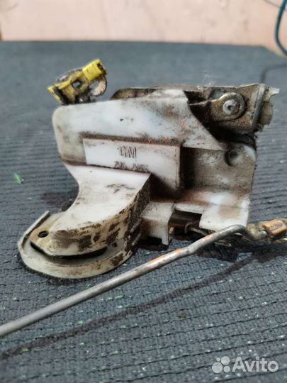 Замок правой двери opel tigra