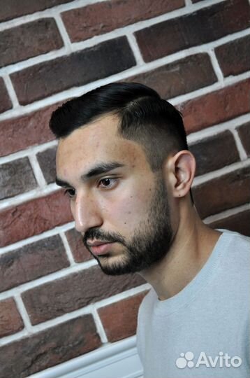 Мужские стрижки и бритье