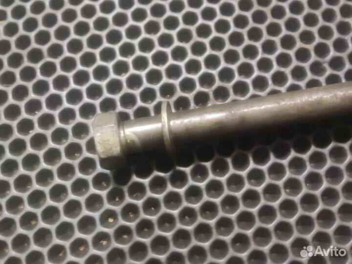 Ось заднего колеса Восход 3м