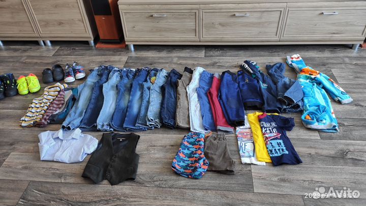 Одежда и обувь на мальчика пакетом