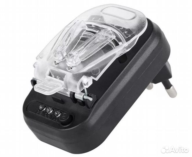 Универсальное зарядное устройство 