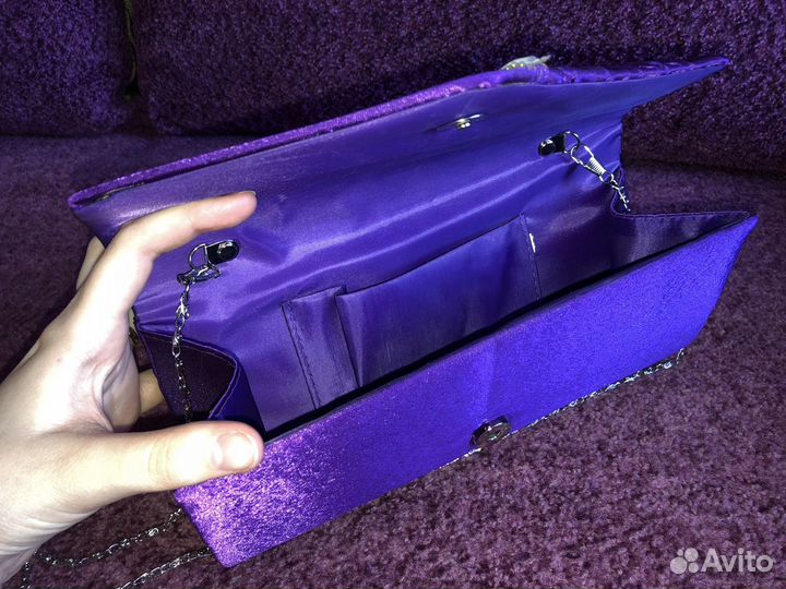 Клатч фиолетовый, с длинным ремешком