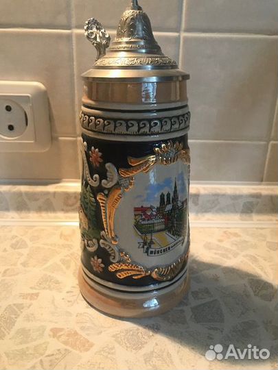 Пивная кружка керамическая с крышкой (Германия)