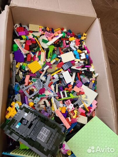 Конструктор аналог Lego 10 кг +100 минифигурок