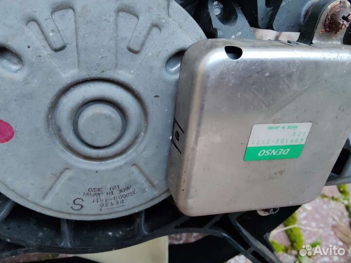 Вентилятор охлаждения Mitsubishi Grandis 2008