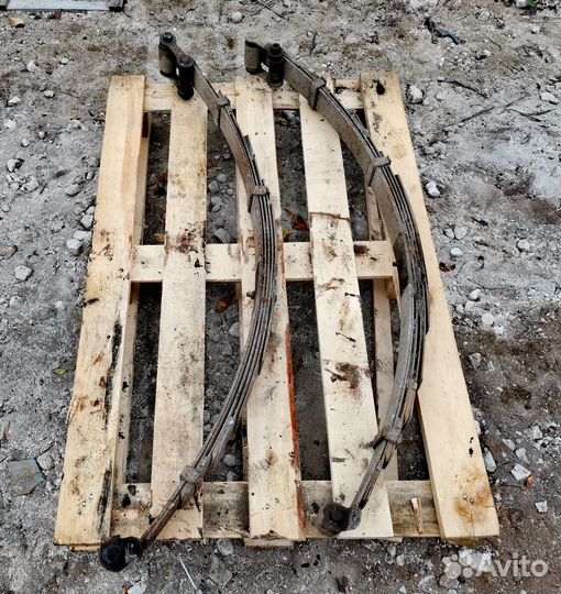 Комплект рессор Волга газ 31105