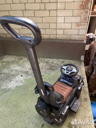 Машина толокар Mercedes