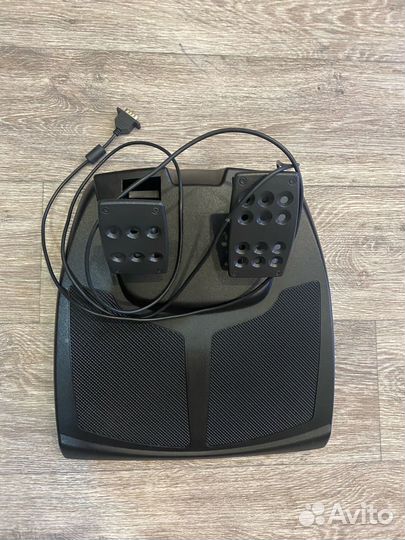 Logitech momo racing 900