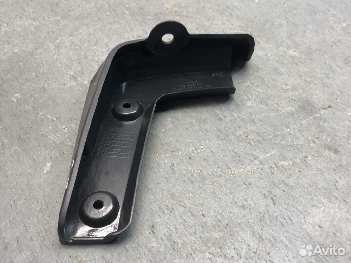 Зад прав брызговик Genesis 2