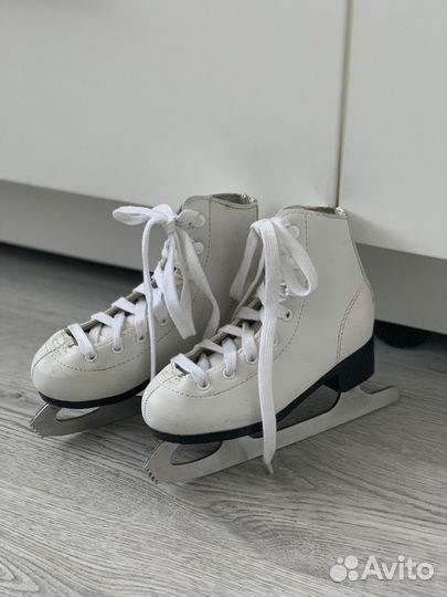 Коньки детские