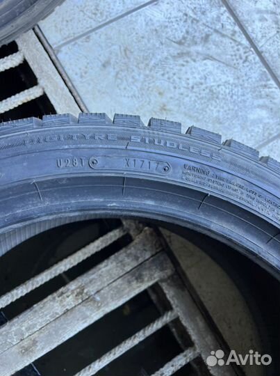 Dunlop Winter Maxx WM01 245/40 R19