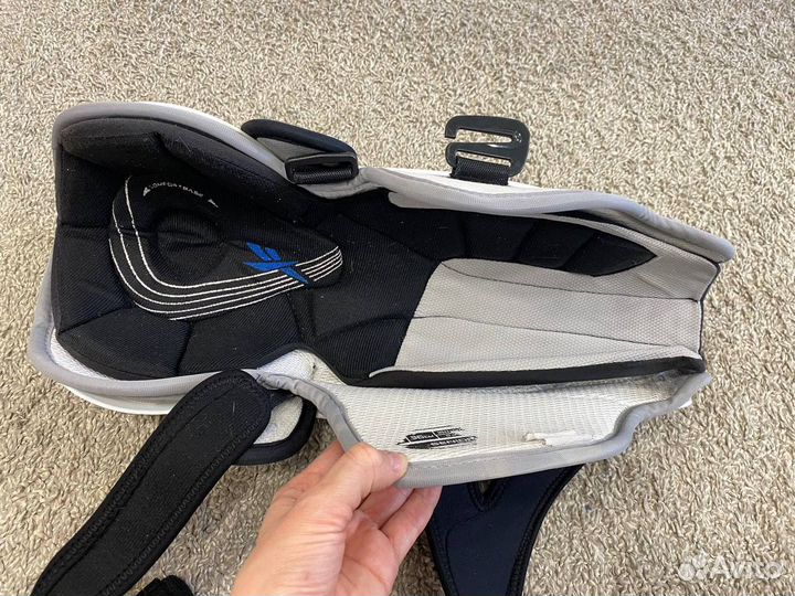 Щитки хоккейные Reebok 6k