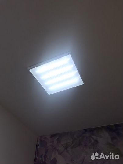 Люстры светильники