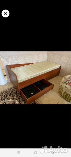 Кровать односпальная