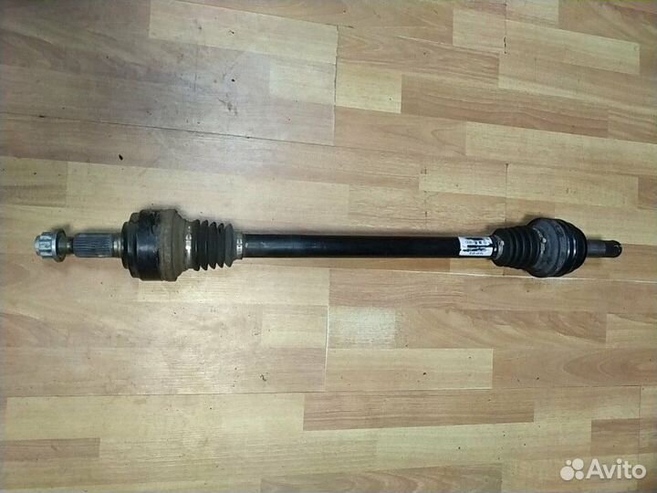 Привод задний шрус граната Audi Q7 Ауди ку7